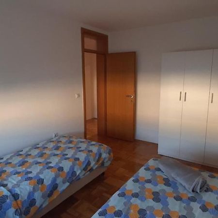 Apartman Stella Istocno Sarajevo Lukavica ภายนอก รูปภาพ